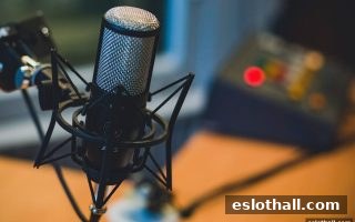 电子游艺厅娱乐活动中的英超魅力：比赛回放与精彩时刻全解析